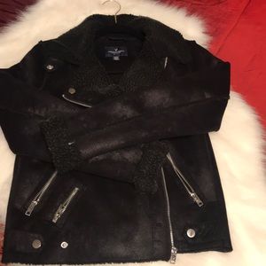 XS Moto jacket can fit a small